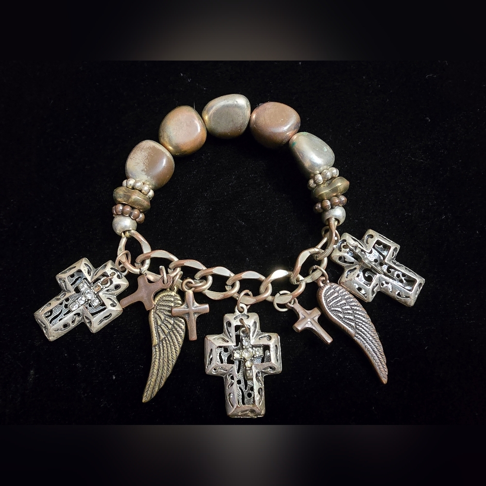 Vtg Religious Bracelet Stretch Earth Tone Beads 8 Charm Cross Wings Brown Silver